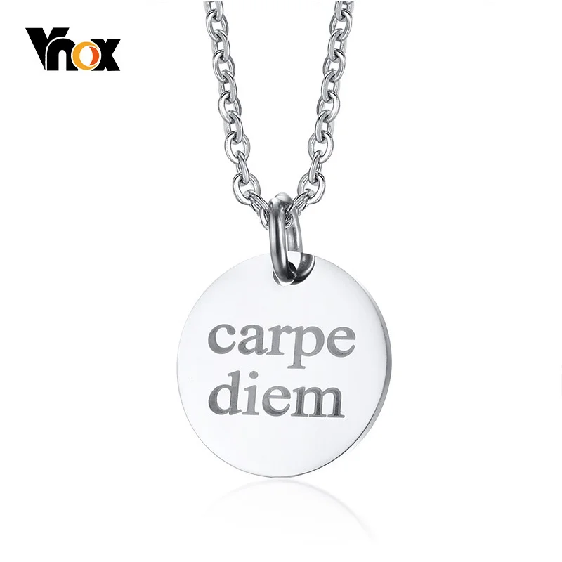 Vnox гравировка Carpe Diem ожерелья для мужчин сплошной цвет монета круглое ожерелье с