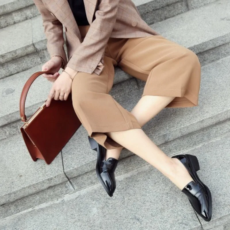 

The New 2021 The Bottom Of The Thick Pointed The Shallow Mouth Women's Shoes Fashion Leisure Joker Comfortable