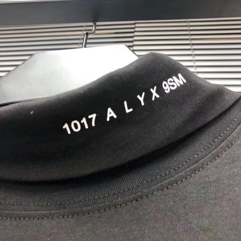 

Quality Hip-Hop High Stand Collar 1017 ALYX 9SM Long Sleeve T-shirt Men Women 1:1 Casual Oversize Turtleneck ALYX T shirt Top