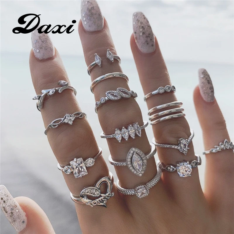 

DAXI 15PCS/Set Crystal Heart Rings Set For Women Elegant Silver Color Finger Rings 2020 Fashion Statement Female Jewelry Gifts