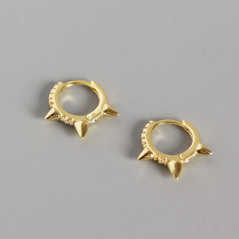 Женские серьги-кольца из серебра 925 пробы с фианитом | Украшения и аксессуары