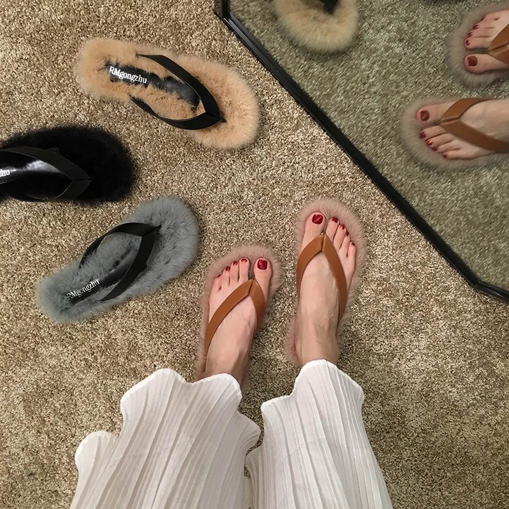 Simple fashion flip-flops women wear 2019 new summer Korean version of the net red flat shoes rabbit hair slippers | Обувь