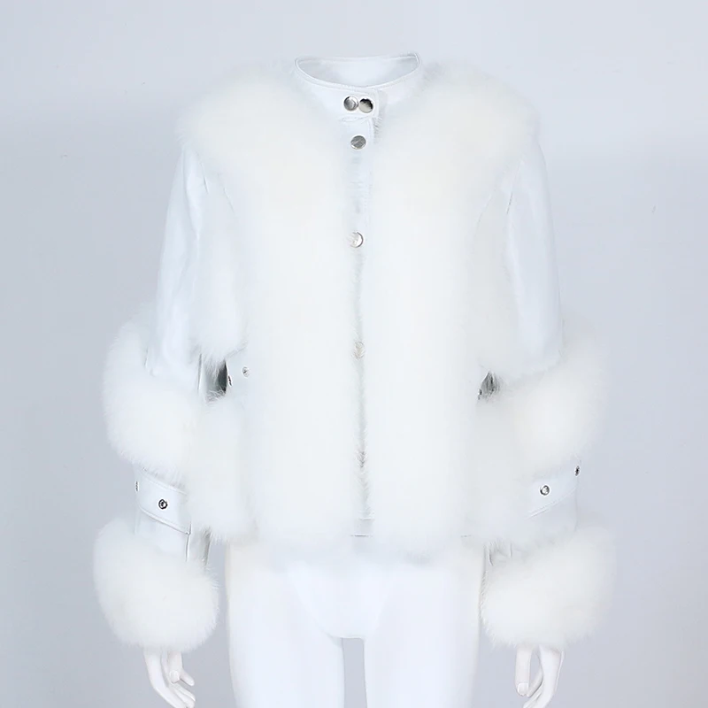 Женское пальто из натуральной кожи со съемным мехом