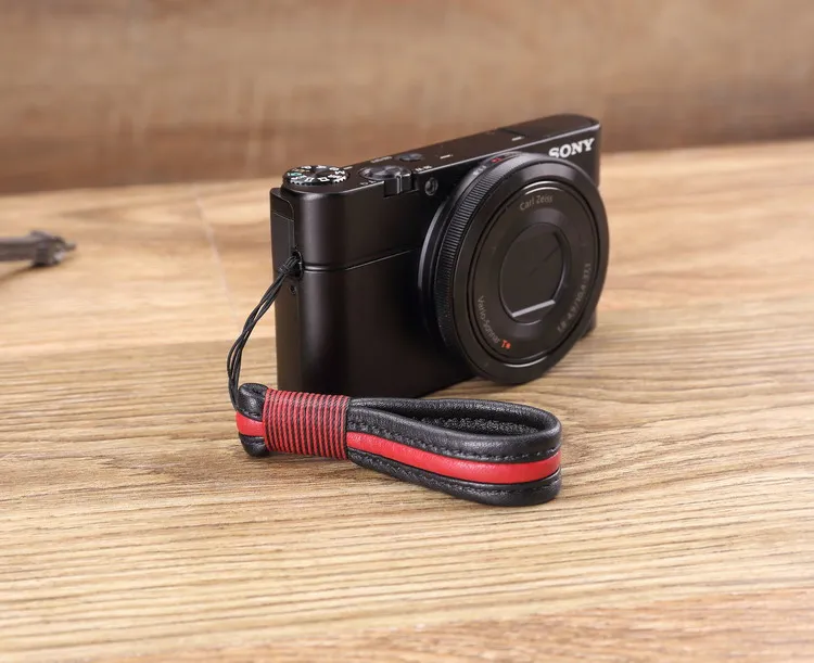 Black Red Ручной работы из натуральной кожи MP3 U диск мобильный телефон шнурок-браслет камера ремни - Цвет: Black Red