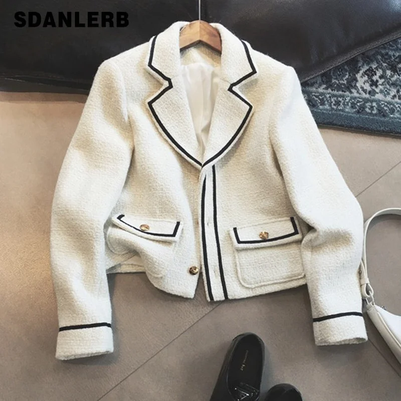

2021 New Autumn Contrast Color Woolen Black Suit Lapel Short Coat for Women Elegant Fashion Colorblock Long Sleeve Jacket