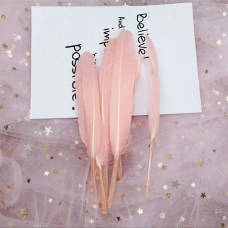 Натуральный гусиный пух цветные перышки маленький прямой нож сделай сам перо для