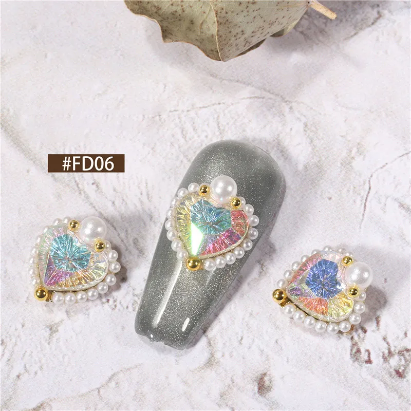 

3D Heart Embossed Pearl Nail Rhinestones Crystal Jewelry Nail Decoration Summer Style Exquisite Nail Accessories