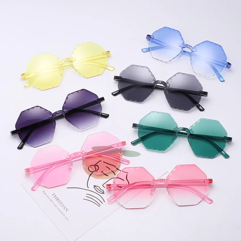 

2pcs/lot factory Wholesale child glasses hexagon Shape Plastic Kids Sunglasses 3-9yrs Baby Boys&girls UV400 Eyewear n623