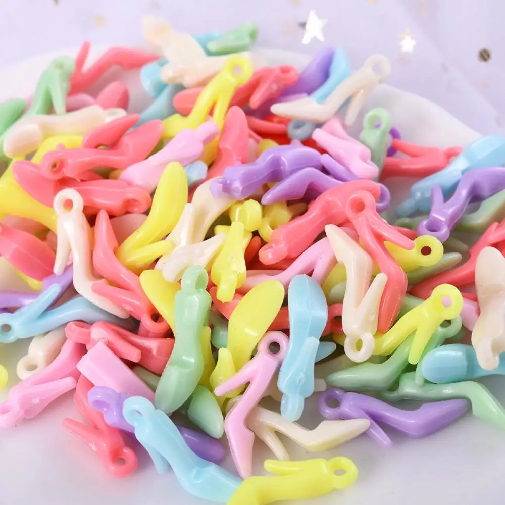 

30Pcs Candy Color High Heel Shape Acrylic Pendant Charm Samll Pendants For Kids Jewelry Making DIY Bracelet Necklace Accessories