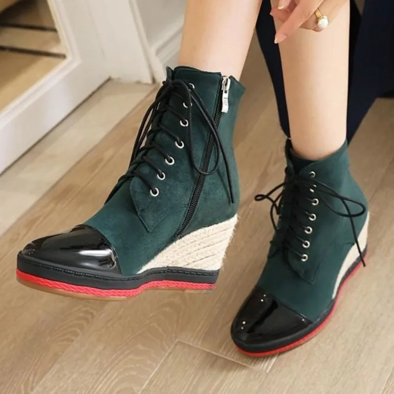 

Ботинки Martin 2020, женские осенне-зимние тонкие модные Крутые ботинки большого размера с внутренней подкладкой, Женская обувь в британском сти...