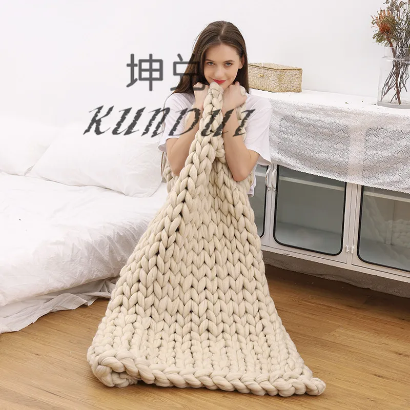 

Fashion Hand Chunky Knitted Blanket Thick Yarn Wool-like Polyester Bulky Knitted Blankets Winter Soft Warm Throw Drop Shipping