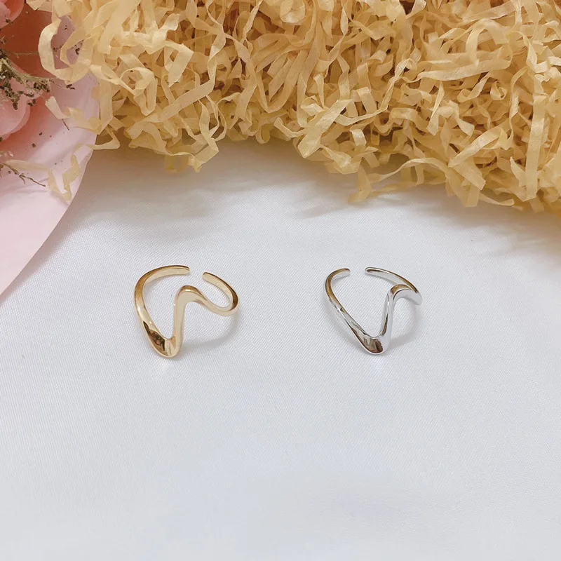 

925 Sterling Silver New Fashion Irregular Geometric Smooth Wave Ring for Couple Wedding Anniversary Fine Jewelry Accessories