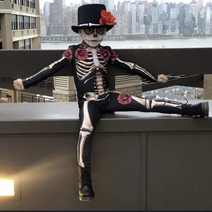 Комбинезон женский, на Хэллоуин, с розами и скелетом