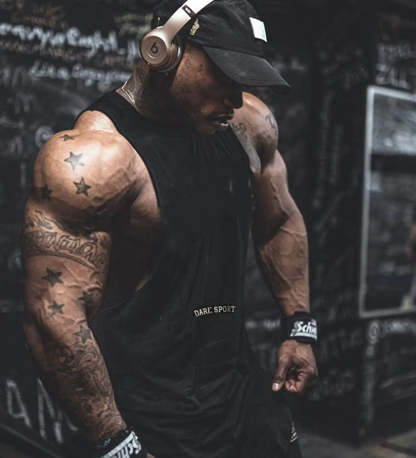 

Men casual Fashion O-Neck sleeveless tank top Gyms Fitness Bodybuilding trainning vest Summer cool quick-drying clothing