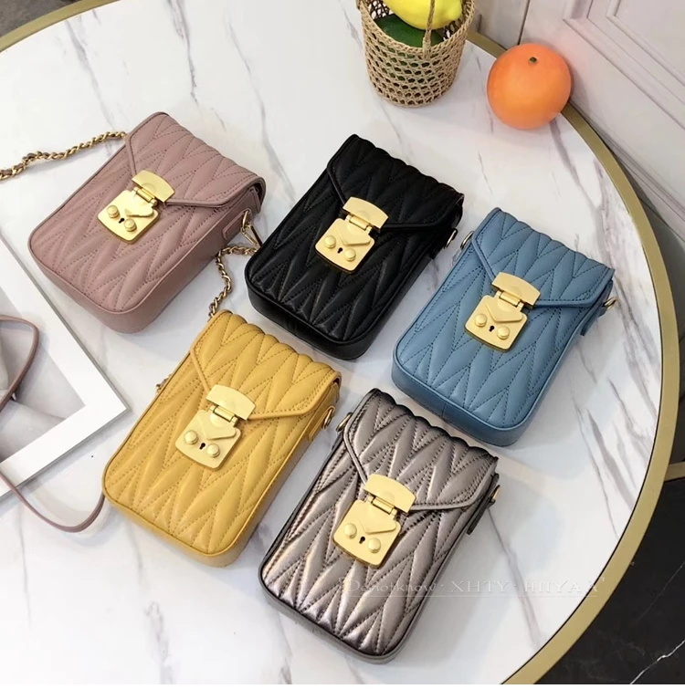 

Genuine leather mobile phone bag sheepskin v grid fashion new mini crossbody shoulder bag iron chain folds