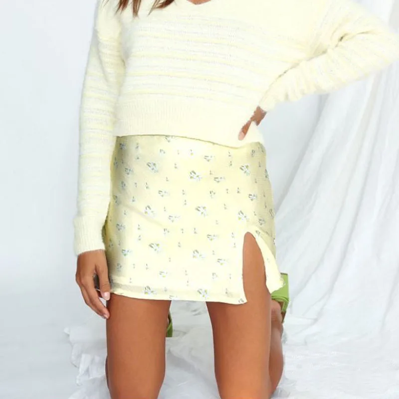 

Summer women's casual flower print high waist mini skirt