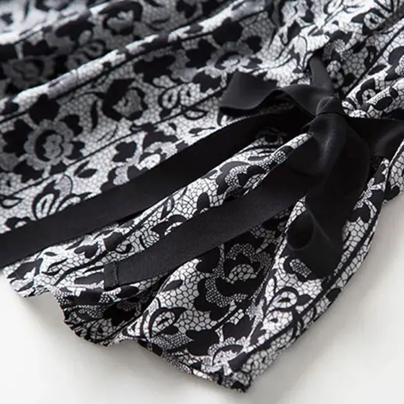 

Retro printed chiffon shirt female plus size summer new style Korean fashion drawstring tie wide loose sleeveless casual top