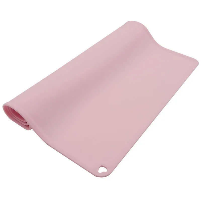 

Pet Cats And Dogs Non-slip, Waterproof And Easy To Clean Silicone Anti-spill 60*40cm Three-color Pet Supplies