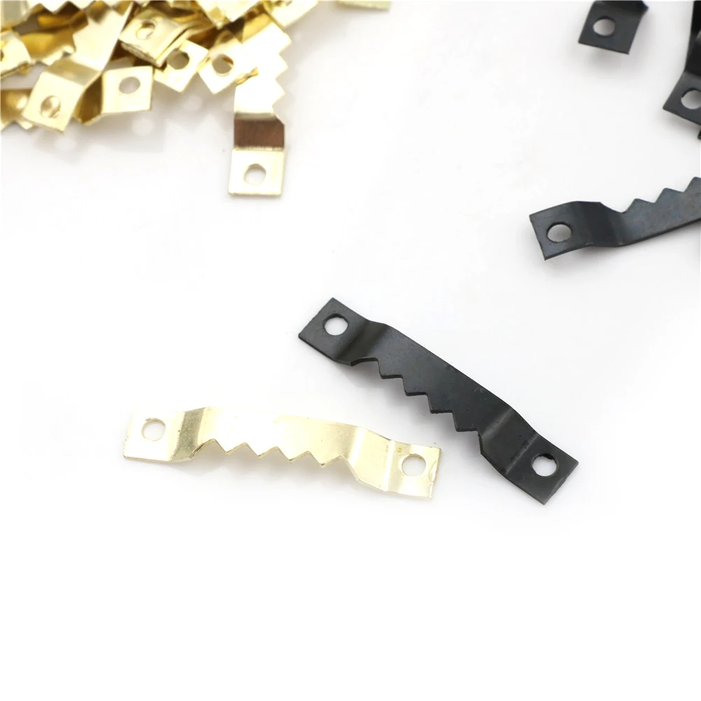 

100pcs/lot 40*7MM Black No Nail Picture Frame Hooks Saw Tooth Sawtooth Hangers