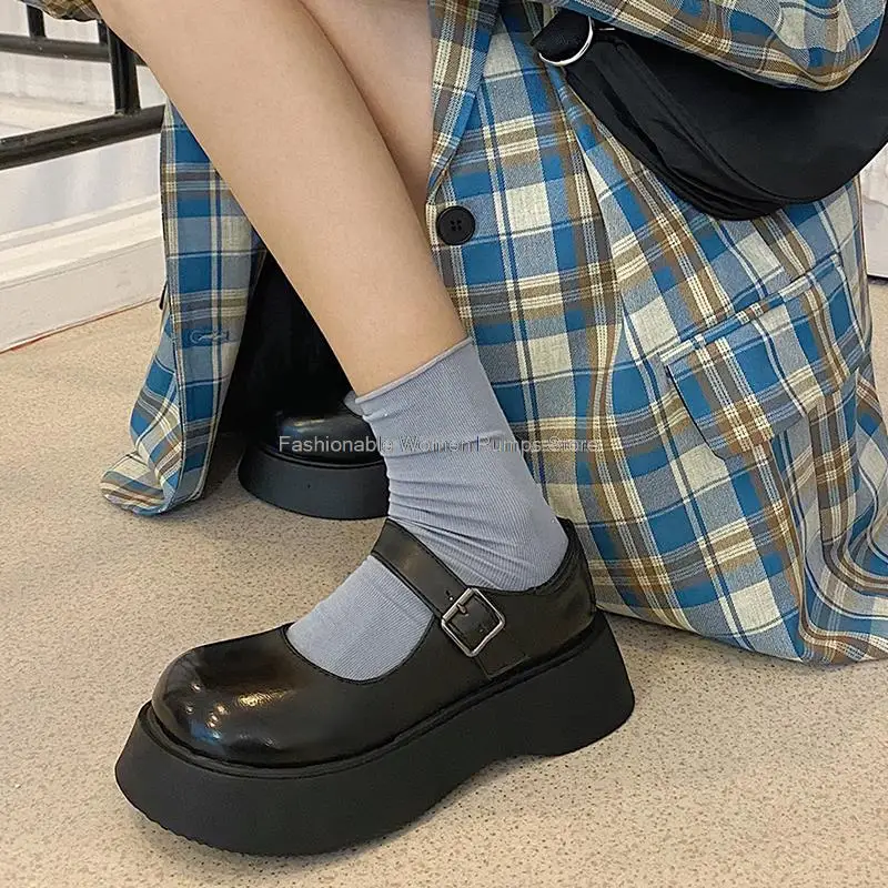 

Туфли Мэри Джейн, женские туфли на толстом каблуке и платформе с пряжкой в стиле ретро, студенческие японские повседневные туфли JK для студе...