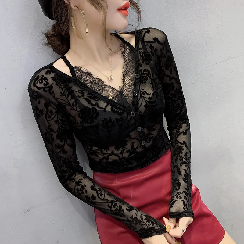 

Spring and Autumn New Women Slim Fit Long Sleeve V-neck Versatile Gauze Flocked Tops Hollow Lace T-shirt