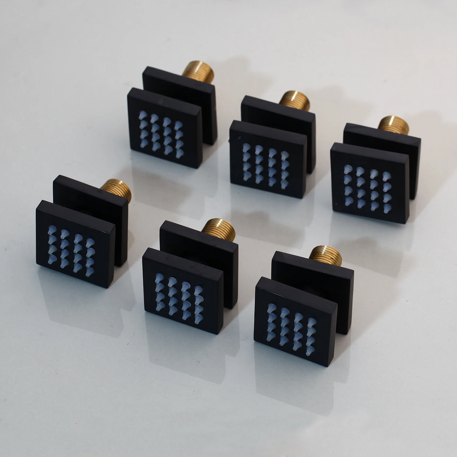 Трехсторонний смеситель KEMAIDI с цифровым дисплеем настенный квадратный латунный