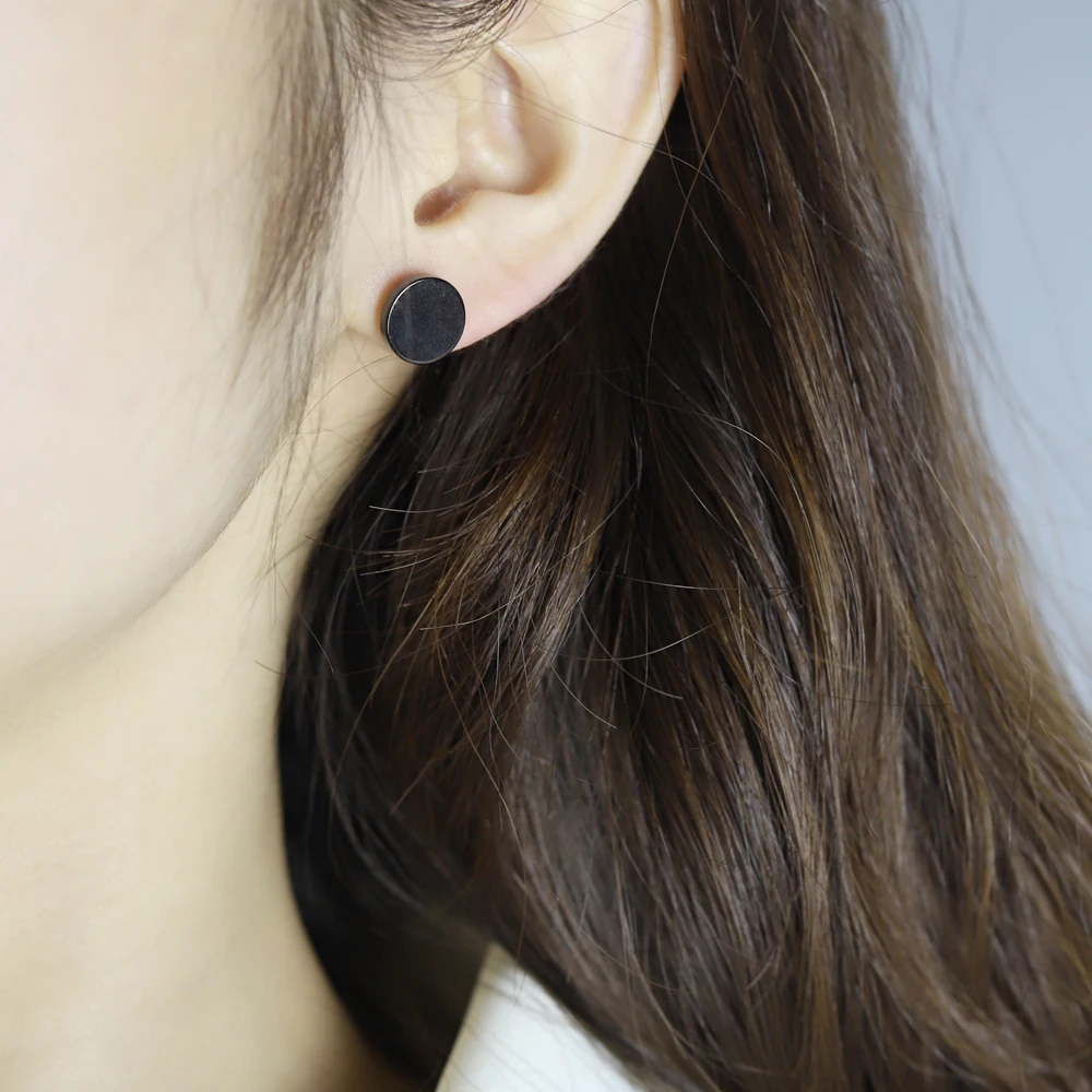 Серьги-кольца Huggie из нержавеющей стали с заклепками-крестиками мужские и женские