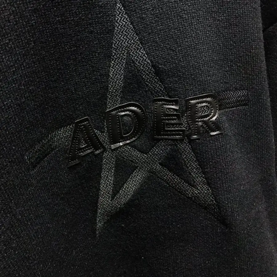 

Black Adererror Sweater Men Women Best Quality Five-pointed star leather Ader Error Hoodie Sweatshirts winter clothing