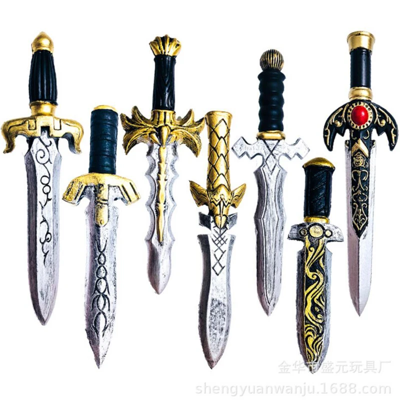 

1: 1 Weapon Cosplay Prop 7 Styles Sword Dagger Knife Movie Game Anime Role Play Safety Bond Halloween Cos Kids Gift PU