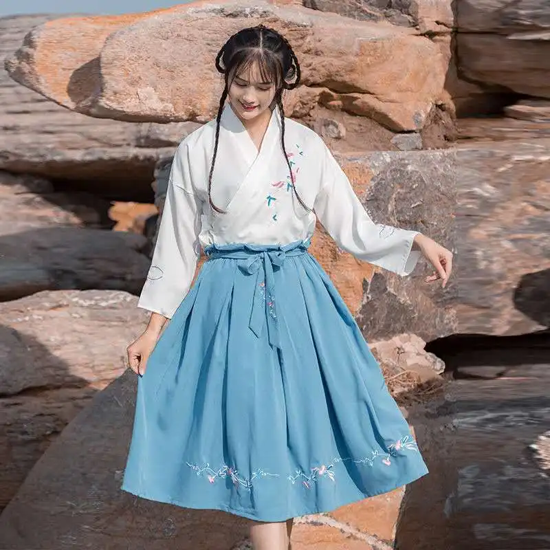 Женская обувь Весенняя Повседневная Hanfu Мода Традиционный китайский костюмы в