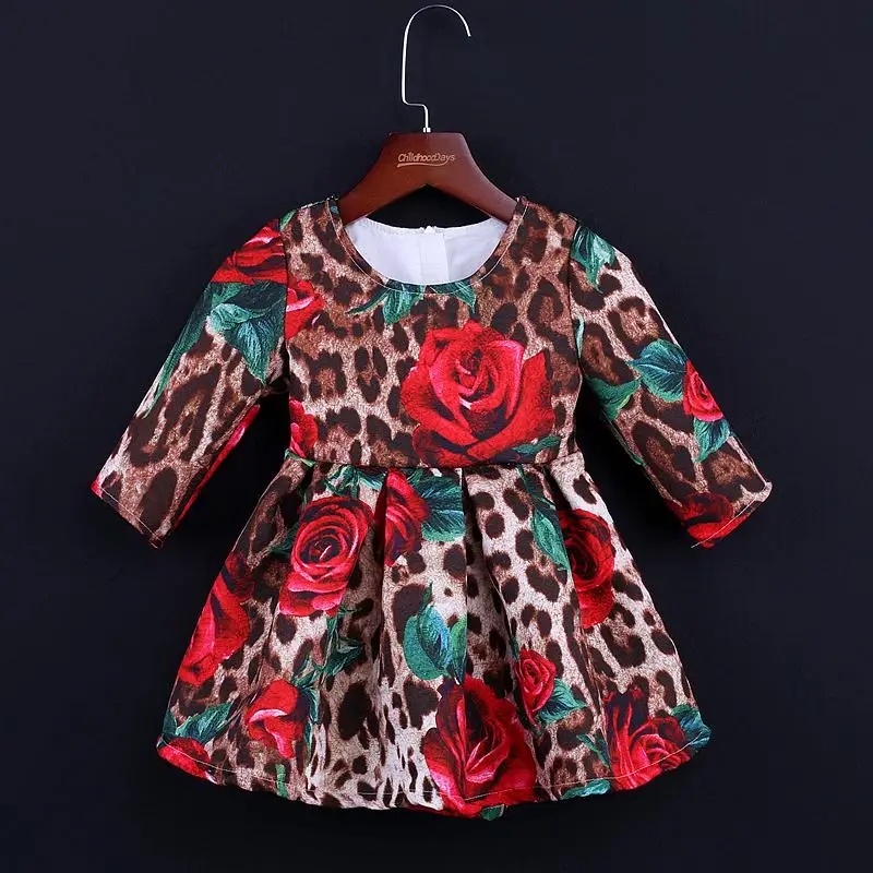 Леопардовое платье для мамы и дочки; Vestidos; Платья с цветочным принтом для мамы и дочки; платье для девочек; коллекция года; одежда для всей семьи
