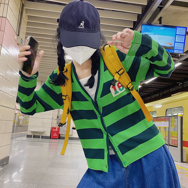 

Striped Knitted Cardigan Sweaters for Women Autumn New Letter Decals Coat Fashionable Clothing V-neck Long Sleeve Button Tops