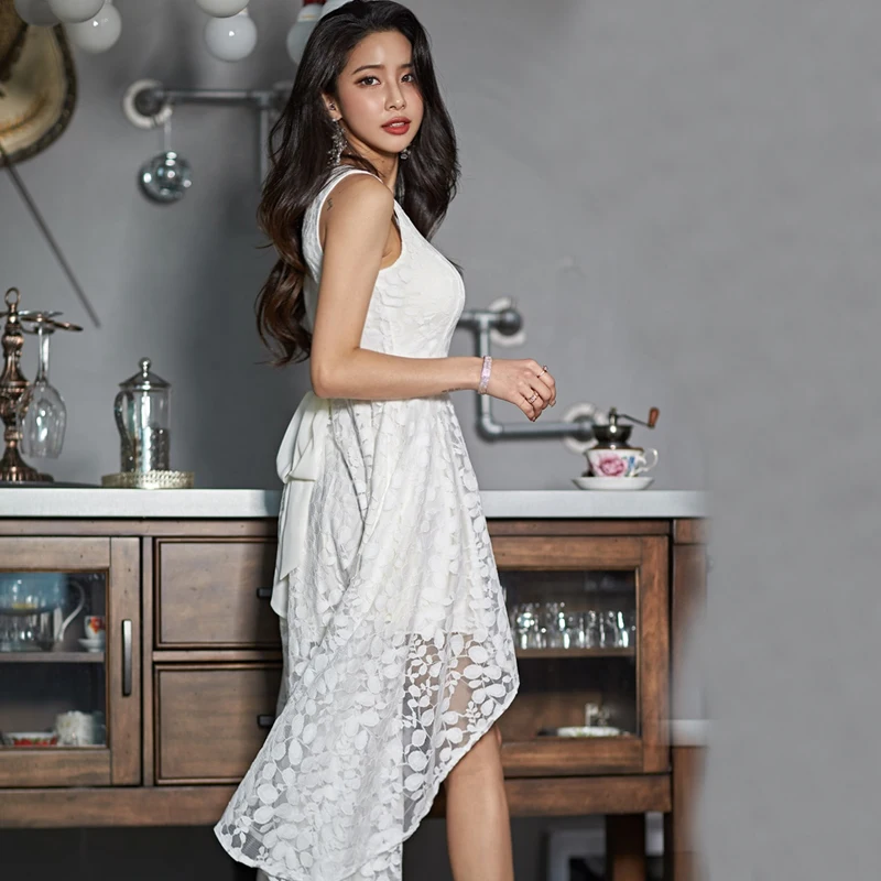 Женское вечернее платье-трапеция асимметричное кружевное платье с v-образным