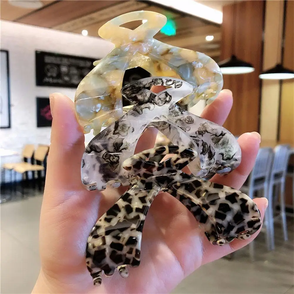 

Grab Clip Large Acetate Hair Grab Leopard Print Bangs Hairpin Adult Elegant Temperament Hairpin Headdress