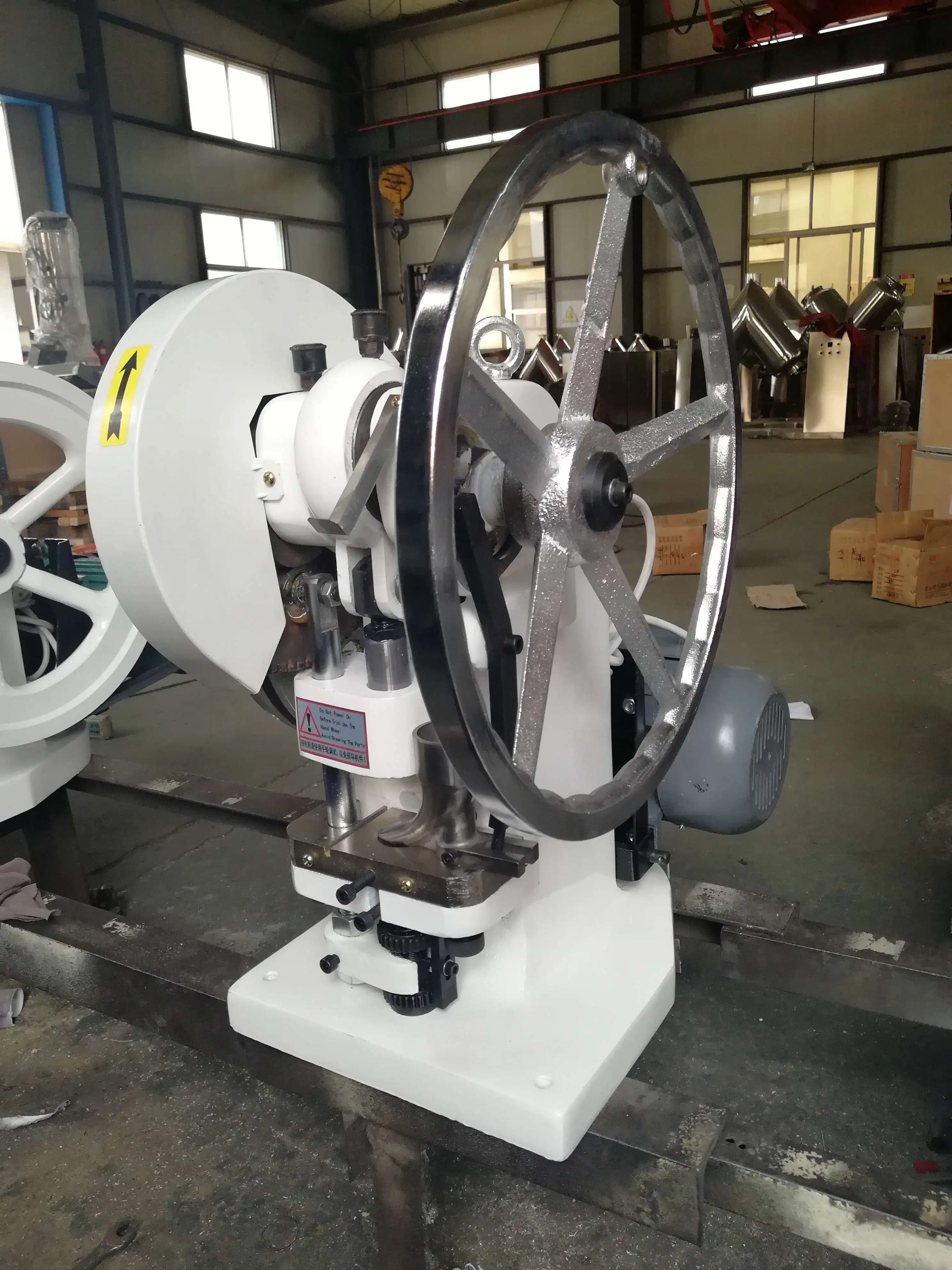 

shanghai best price TDP Series SINGLE PUNCH TABLET PRESS MACHINE with good service