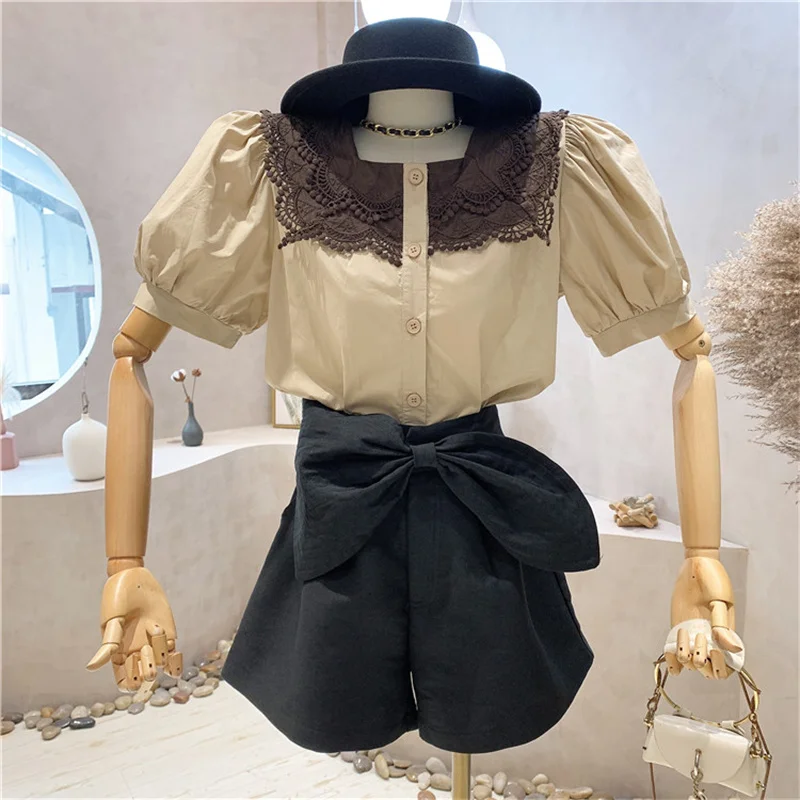 

NEW Niche Design Women's Clothing 2021 Two-piece Korean Retro Lace Doll Collar Puff Sleeve Shirt And High-waist Wide-leg Shorts