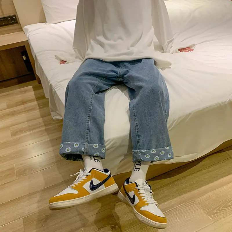 

Spring Summer Straight Jeans Men Korean Fashion Loose Casual Jeans Men Harajuku Streetwear Retro Wide-leg Denim Trousers Men