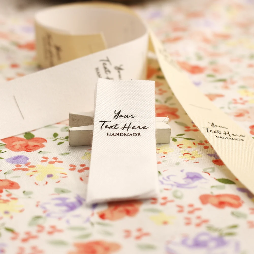 20*60 мм Хлопок с логотипом или текстом шитье аксессуары Этикетка бирки для вязаных