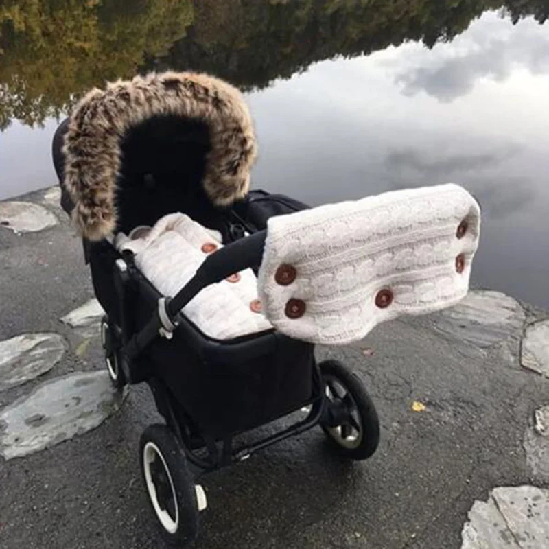 Спальный мешок для детской коляски вязаные перчатки новорожденных на осень и
