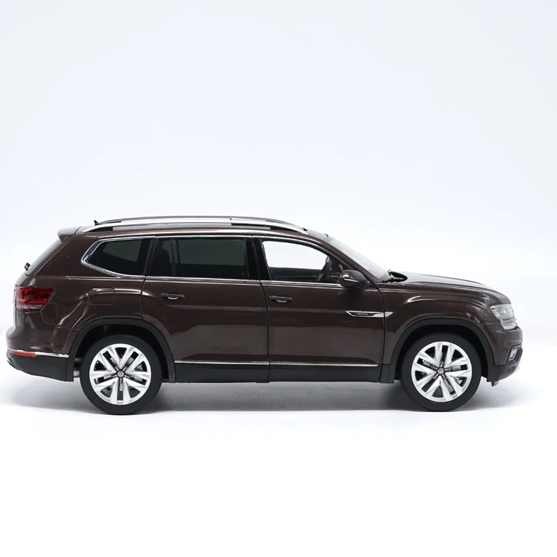 1:18 высокотщательная модель автомобиля VW 2017 TERAMONT из сплава статические