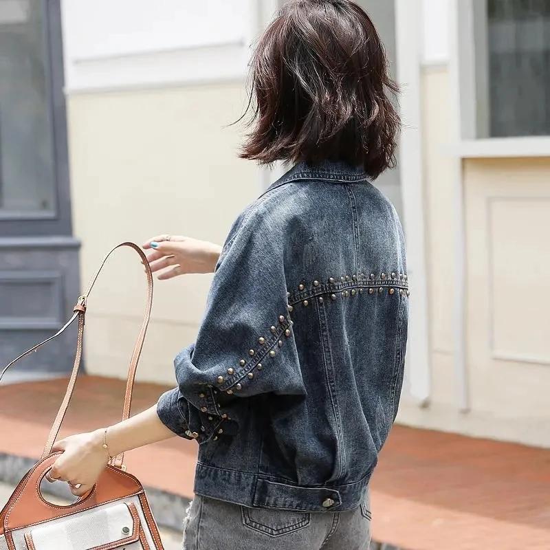 

Fashion Rivet Short Denim Jacket Women Vintage Streetwear Loose Long Sleeve Blue Jean Coat Spring Autumn Harajuku Outwear Female