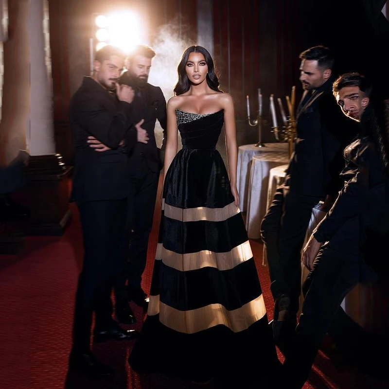 

Роскошные элегантные длинные вечерние платья без бретелек, без рукавов, с кристаллами, бархатные женские трапециевидные, для выпускного ве...