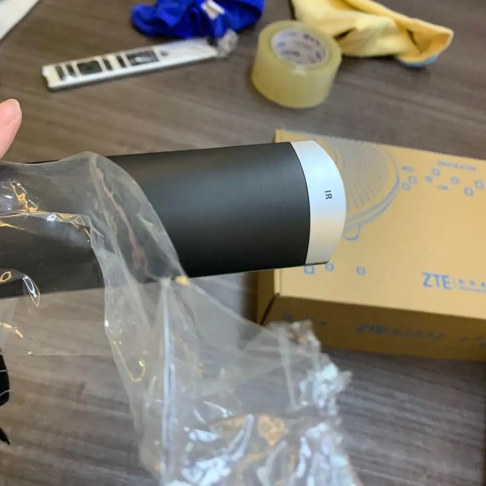 Пульт дистанционного управления для видеоконференций серии Polycom Group310 500 550 700 |