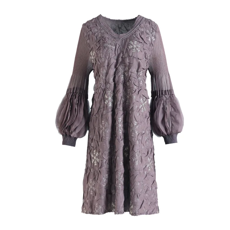 

French Style Autumn And Winter High-end Temperament Plus Size Long Sleeve Pleated Dress
