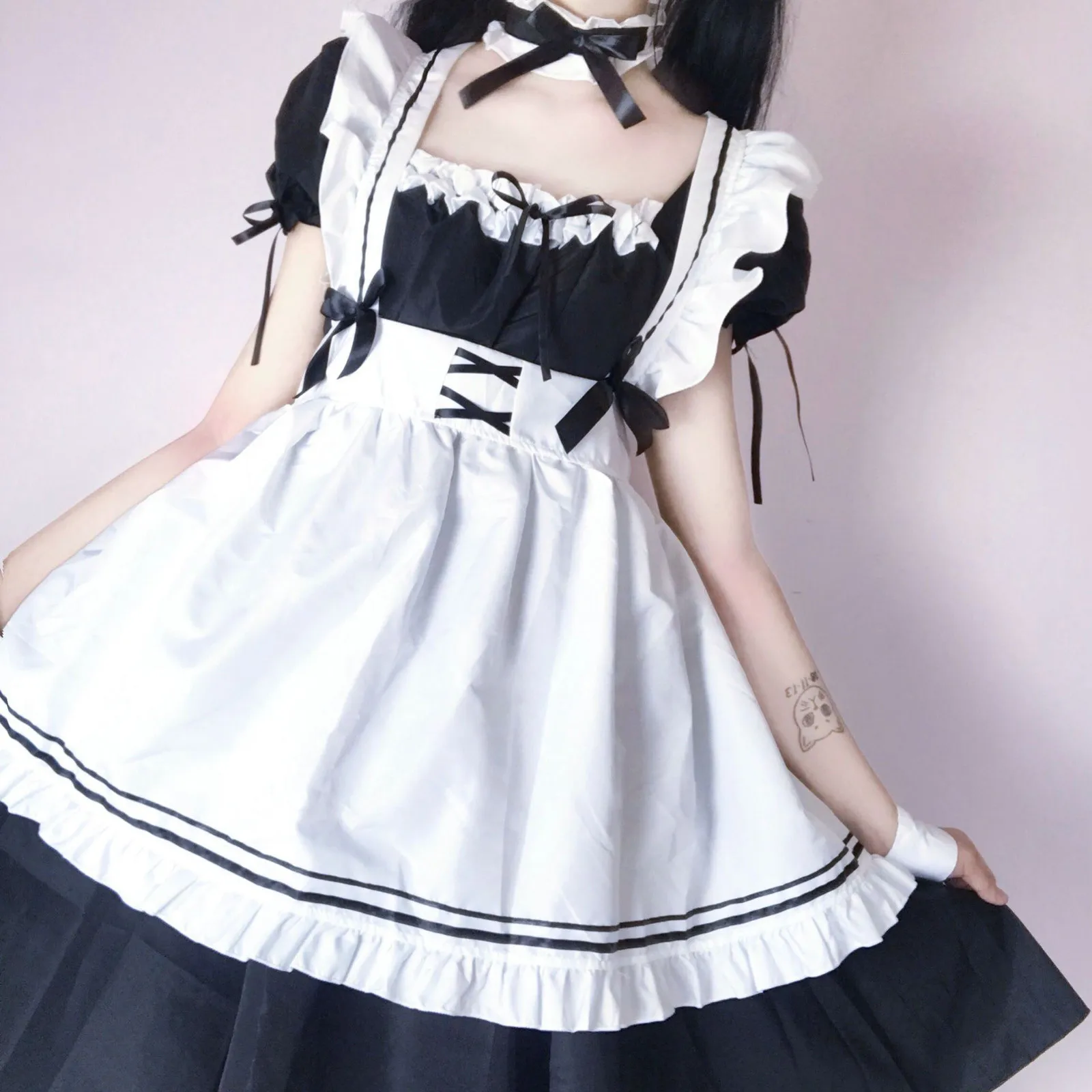 

Costumes & Accessories