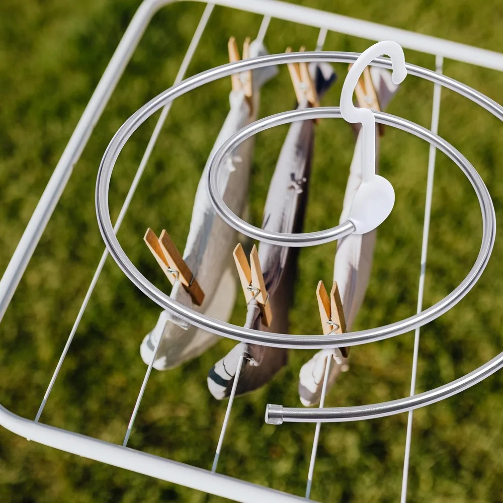 

Stainless Steel Spiral Shape Drying Rack Hanger Holder for Bed Sheet Bed Cover