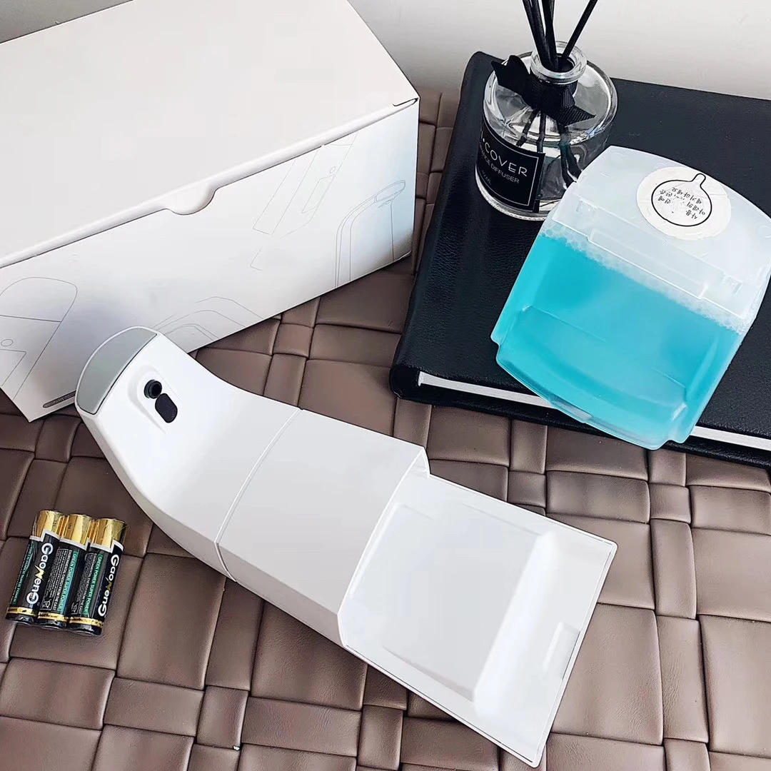 Умный автоматический дозатор жидкого мыла индукционный Пенообразователь для