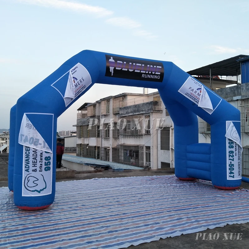 L&iacute;nea de acabado de arco inflable personalizada de cuatro patas de 20 pies con pancartas extra&iacute;bles para evento deportivo y de carrera-1