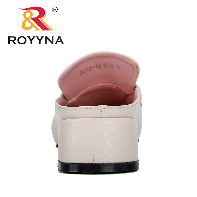 ROYYNA 2020 New Designers Popular Flat Shoes Fashion Mules Women Square Toe Slip On Sandalias Woman Slipper Summer Sandals Comfy | Обувь