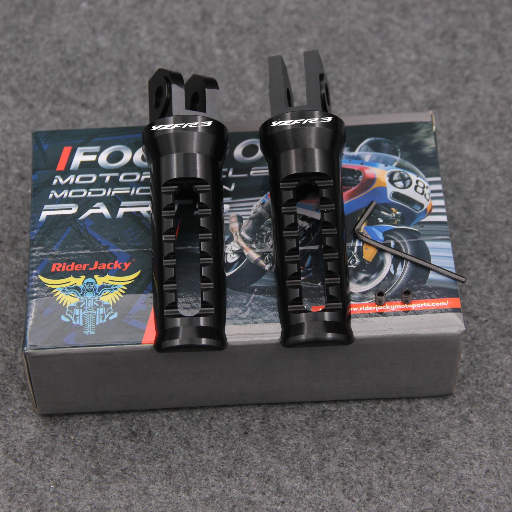 

RiderJacky CNC Front Motorcycle Footrest Foot Pegs Foot Rests Pedal For Yamaha YZF-R3 YZFR3 YZF R3 2015-2020 2016 2017 2018 2019